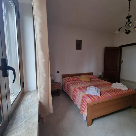 Eugenia Apartman